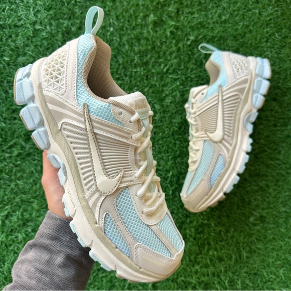 Nike Vomero 5 Glacier Blue / Sail - Picture 2 of 13